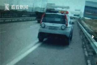 长春交警吃瓜群众视频曝光,一幕引发网友热议