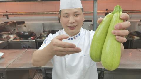 二哥吃嫩瓜视频,趣味横生瞬间引爆网络