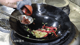 父亲吃瓜要蘸酱吗视频讲解