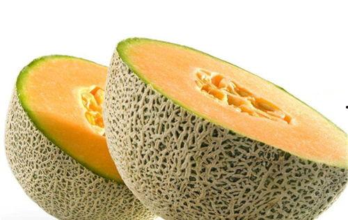 女子吃哈密瓜中毒后续视频