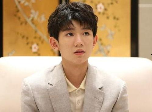 明星爆料吃瓜白敬亭视频,吃瓜群众直呼“太真实”